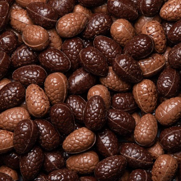 Oeufs fourrés au praliné